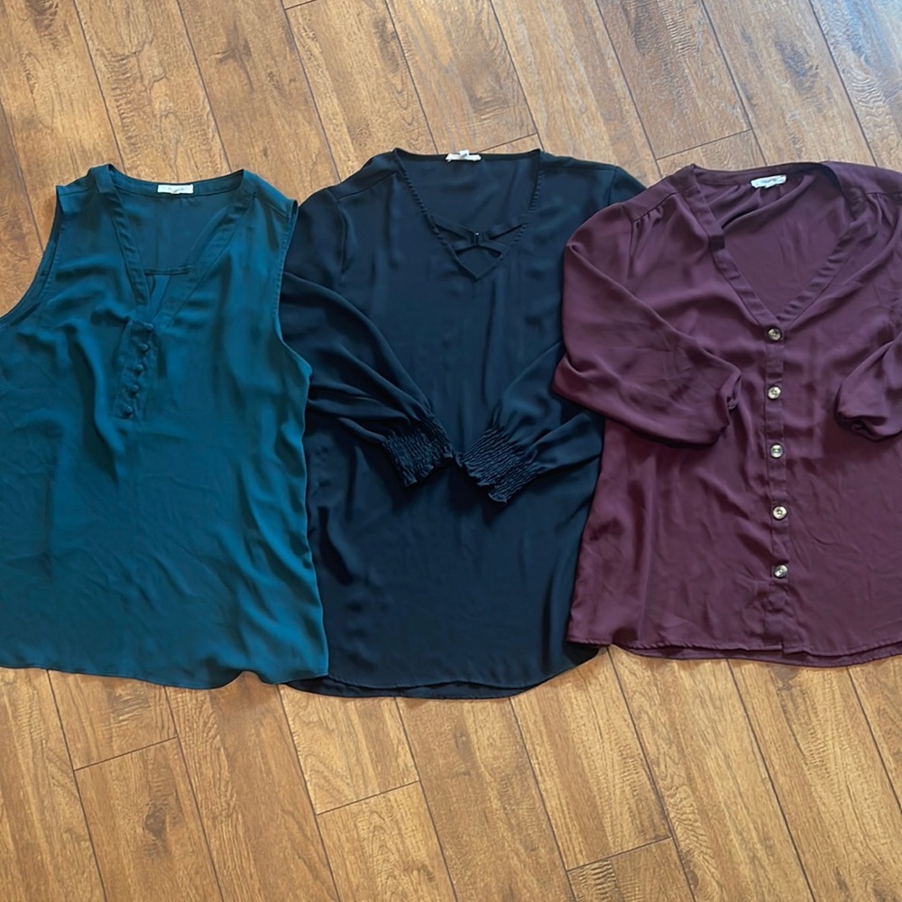 Maurice’s Tops Lot. Qty: 3 Size Large
